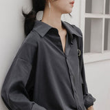 tomboy fits High-Grade Gray Pointed Collar Shirt Women's Loose Retro Design Sense Niche Temperament Drape Long Sleeve Shirt Fashion