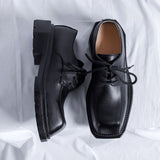 Amozae- Oksu Contrast Sole Square Toe Shoes