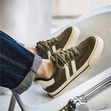 Amozae-Fashion Brown Skateboard Shoes Men Comfortable Cheap Brand Men's Casual Sneaker Hot Sale Flat Vulcanized Shoes zapatillas hombre