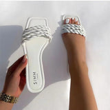 Women's Slides 2021 Fashion Twist Flat with Summer Beach Shoes Woman New Outside Wear Candy Color Party Slippers for Ladies