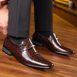 Amozae  Low Cut Casual Retro Men's Shoes Leather Shoes Men's British Men's Shoes Embossed Men's Casual Leather Shoes Zapatos De Hombre